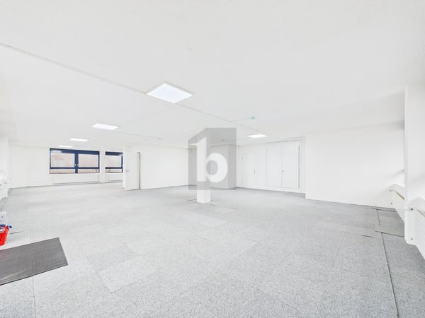 HELLER SHOWROOM AN TOP LAGE 3