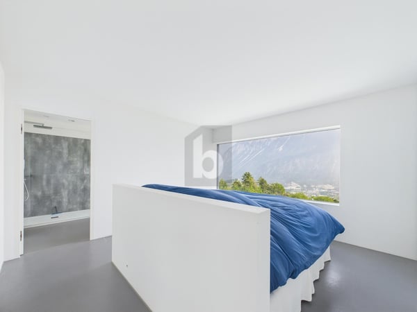 VILLA MODERNE AVEC PISCINE, SPA ET VUE 3