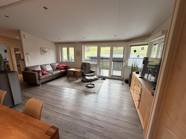 UNVERBAUBARE WEITSICHT, EINZIEHEN UND WOHLFÜHLEN 2