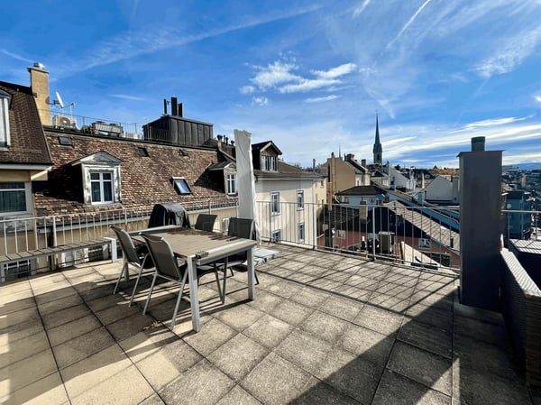 TOP LAGE BEIM CENTRAL MIT GROSSER DACHTERRASSE 1