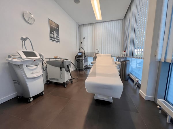 CABINET MEDICAL OU BUREAUX 4