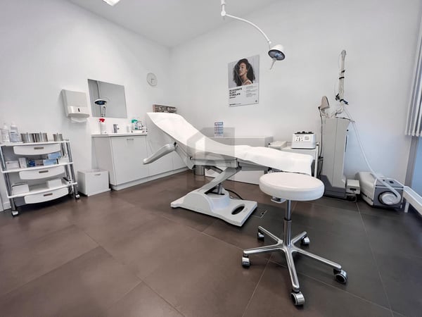 CABINET MEDICAL OU BUREAUX 5