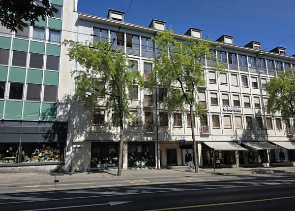 IDÉALEMENT SITUÉ AU CENTRE DE FRIBOURG 1