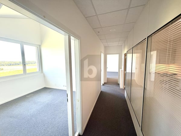 SPACIEUX ET CENTRAL 4