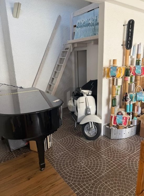 IN ZONA CENTRALE E STRATEGICA 3