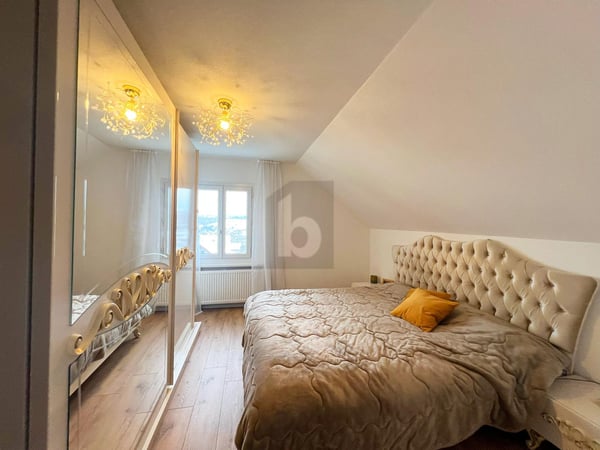 TOP RENOVIERT MIT KLEINEM GARTEN 2