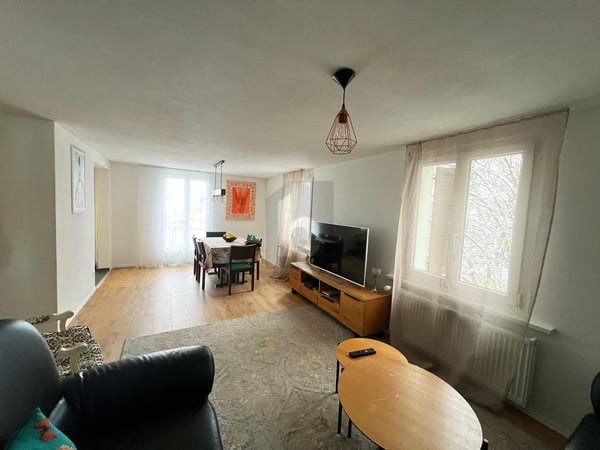 TOP RENOVIERT MIT KLEINEM GARTEN 3