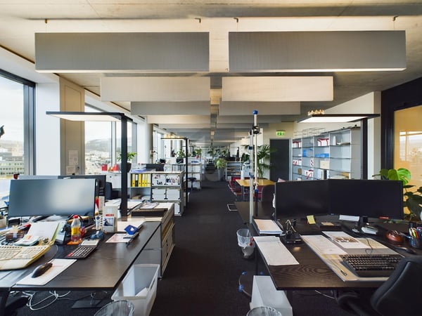 REPRÄSENTATIV UND MODERN MIT VIEL LICHTEINFALL 4