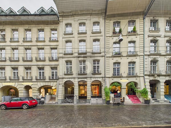 GROSSZÜGIG UND AN BESTER LAGE IN DER ALTSTADT 5