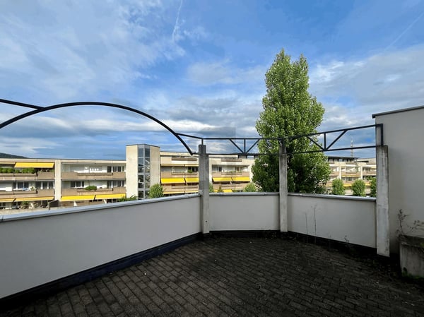 NEBEN BAHNHOF MIT TERRASSE - 1 MONATE GESCHENKT 5