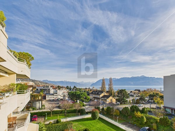 L'ART DE VIVRE FACE AU LAC 1