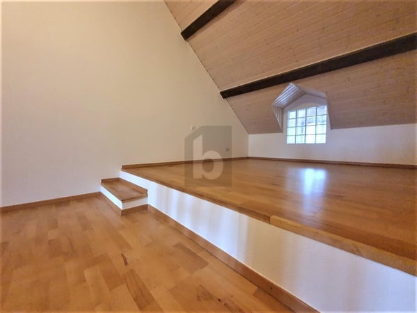 AU CALME, AVEC VUE SUR LE LAC 4