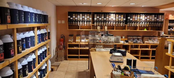 EPICERIE RENOVEE, MODERNE, SPACIEUSE, CENTREE 4