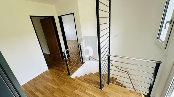 FAMILIENFREUNDLICH MIT SONNIGEM GARTEN! 5