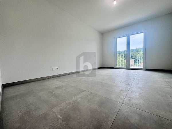 NEUF AVEC TRÈS GRAND BALCON AU SUD (LOT 13/15) 4