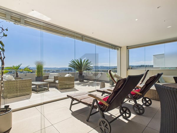 TERRASSEN-JUWEL MIT WEITSICHT UND GARTEN 4