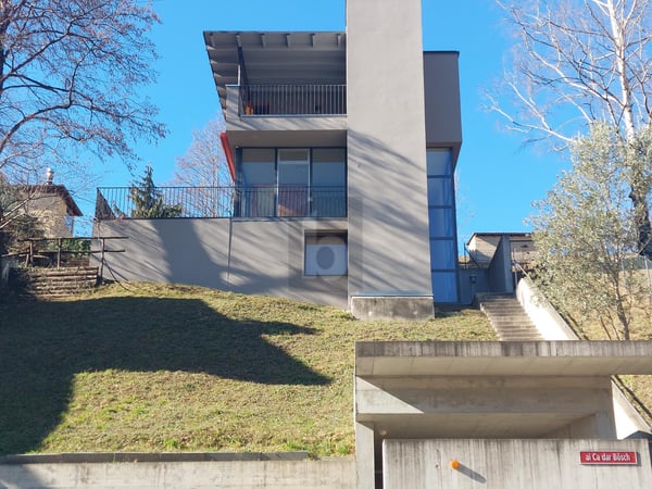 ELEGANTE E MODERNA 2