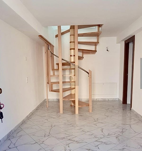 IN ZONA TRANQUILLA E BEN COLLEGATA 4