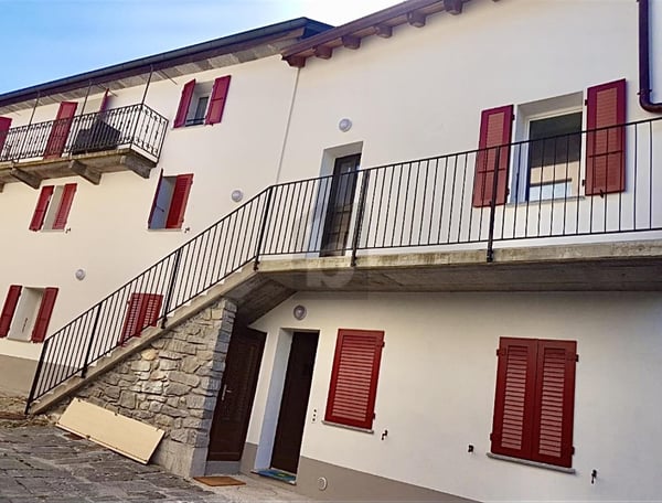 IN ZONA TRANQUILLA E BEN COLLEGATA 2