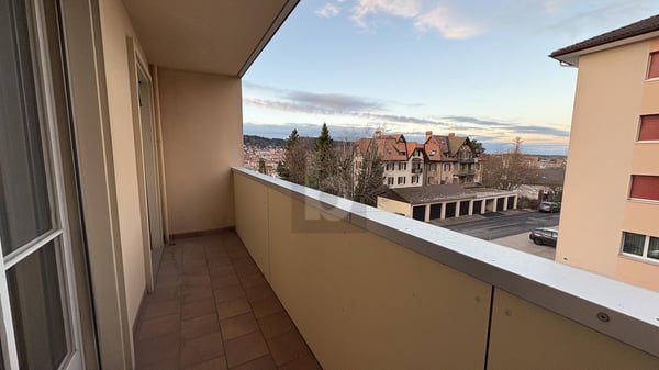 JOLIE VUE AU CALME 3