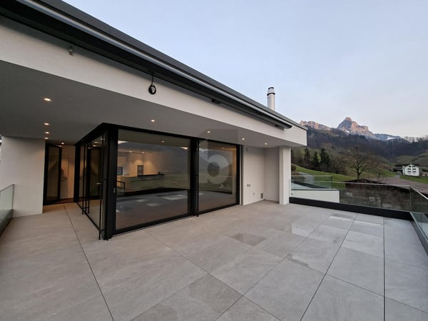 ARCHITEKTUR TRIFFT LUXUS UND MODERNSTE TECHNIK 1