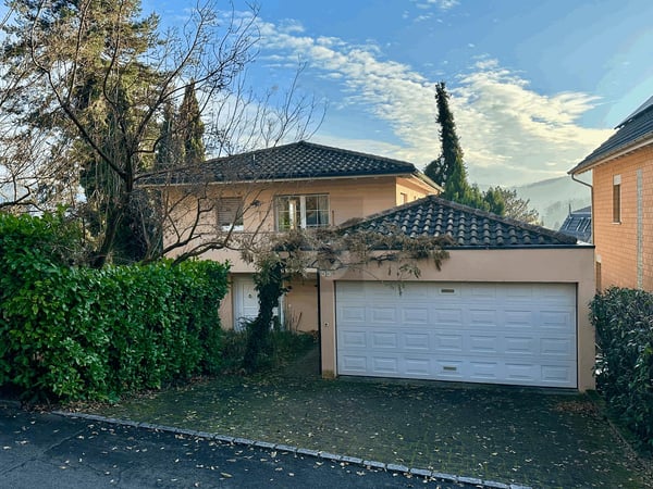 MEDITERRANER STIL, MIT WINTERGARTEN AM REBBERG 1