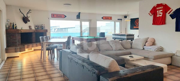 GROSSZÜGIG MIT SONNIGER TERRASSE 2