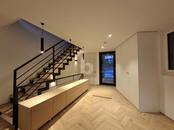 HOCHWERTIG UND VOLLER MODERNER HIGHLIGHTS 3