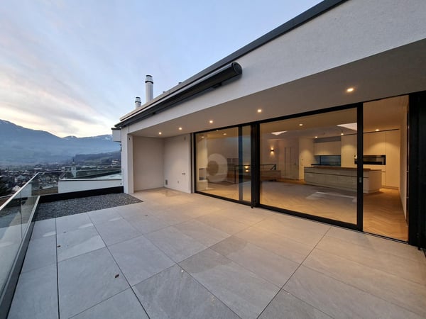 HOCHWERTIG UND VOLLER MODERNER HIGHLIGHTS 1