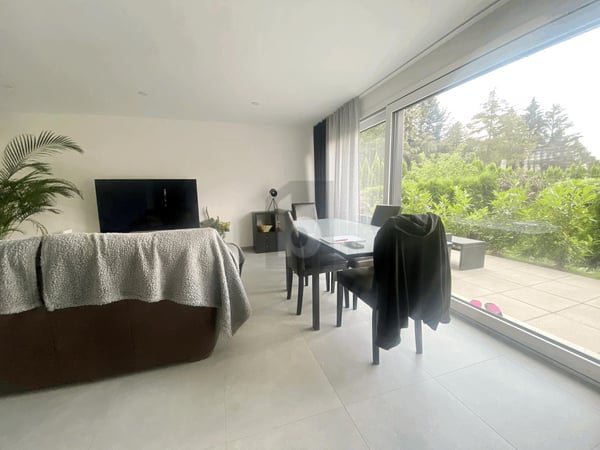 AU CALME AVEC PISCINE 3