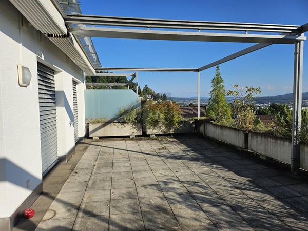 TRAUMHAFTE SICHT ÜBER DAS LIMMATTAL 1