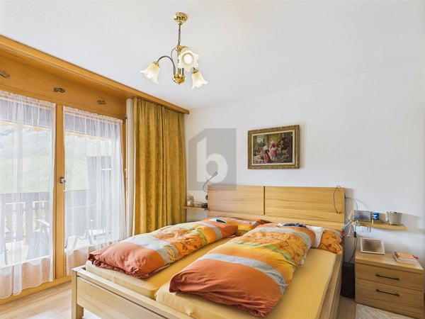 GEDIEGENES WOHNEN IN HERRLICHER BERGWELT 5