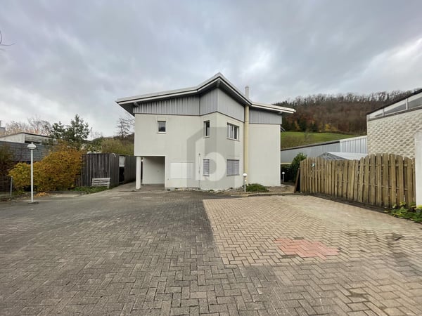 GROSSZÜGIG UND VIELSEITIG NUTZBAR 1