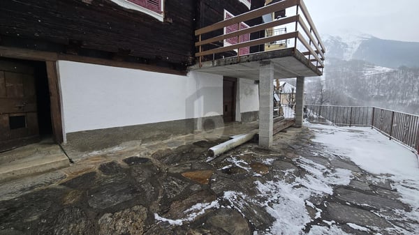 GRAZIOSA CON TERRAZZA E VISTA APERTA 2