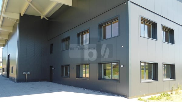 NEUWERTIG MIT VIELEN EXTRAS 5