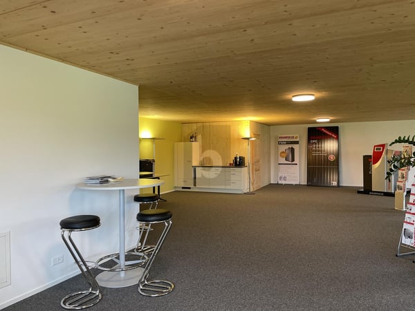 NEUWERTIG MIT VIELEN EXTRAS 4