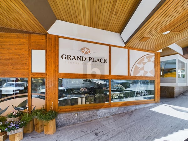 CLIENTÈLE FIDÉLISÉE ET EXCELLENTE OPPORTUNITÉ 1