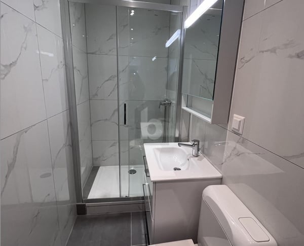 REFAIT À NEUF 1 LOYER NET OFFERT 5