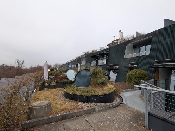 ARCHITEKTUR TRIFFT MODERNSTE BAU-TECHNIK 1