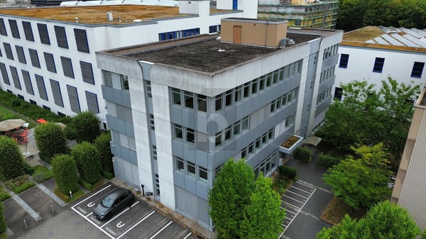 GROSSZÜGIG UND REPRÄSENTATIV 1