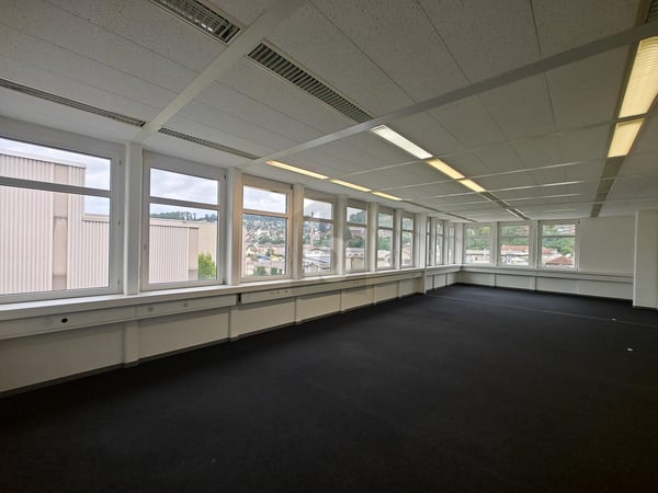 GROSSZÜGIG UND REPRÄSENTATIV 3