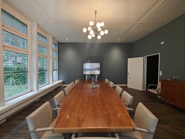 GROSSZÜGIG UND REPRÄSENTATIV 2