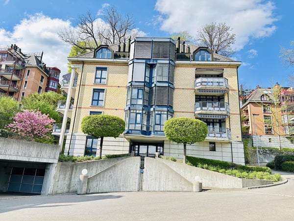 STILVOLL UND ELEGANT MIT AUSSICHT 1