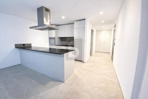 CALME ET MODERNE, LUMINEUX 2