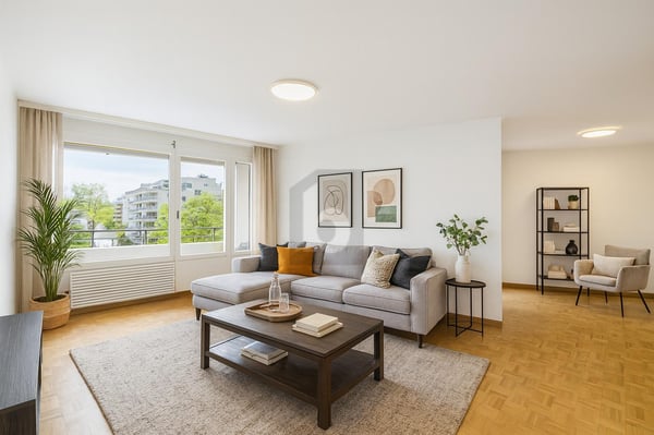 LUMINEUX AVEC BALCON ET PROCHE DE O.I 1