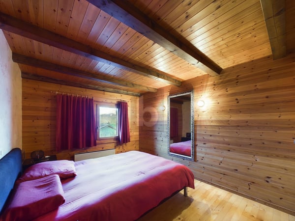 UN LIEU DE VIE UNIQUE AVEC UN GRAND JARDIN 3