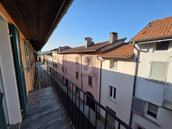 ACCOGLIENTE E SOLEGGIATO IN POSIZIONE CENTRALE 4