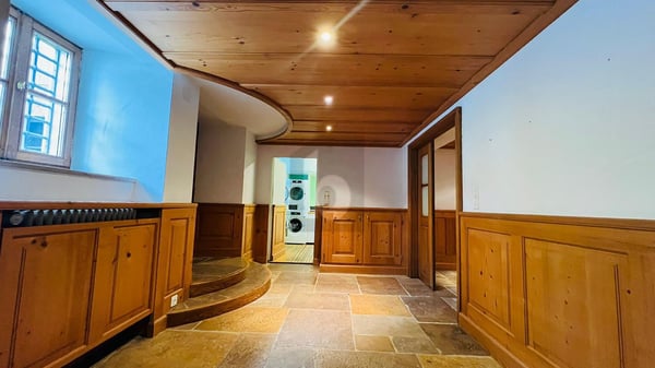 GROSSZÜGIG, RUHIG, FAMILIENFREUNDLICH 2