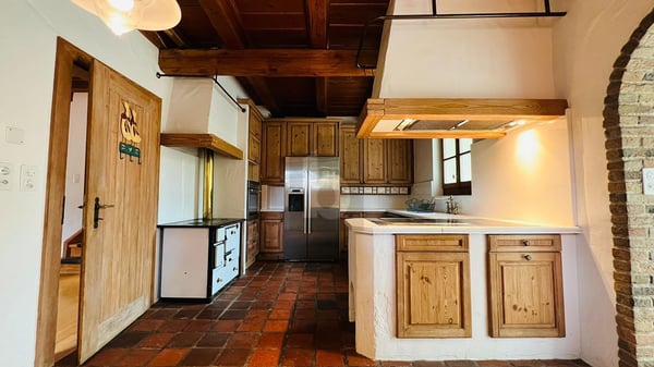 GROSSZÜGIG, RUHIG, FAMILIENFREUNDLICH 3