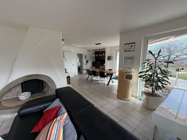 BELLE VILLA FAMILIALE AVEC JARDIN ET TERRASSES 3